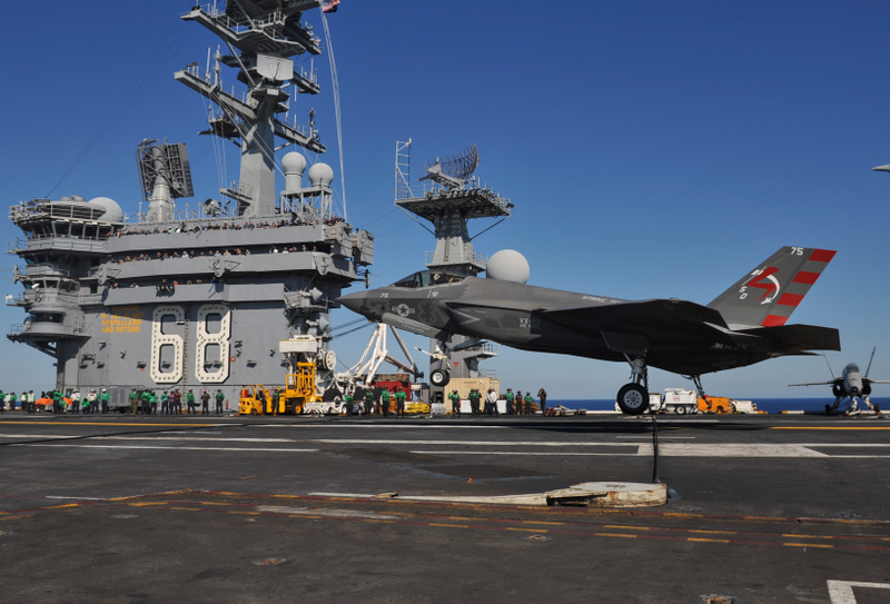 Illustration for article titled Week One Of The F-35C's Initial Ship Trials In Stunning Imagery